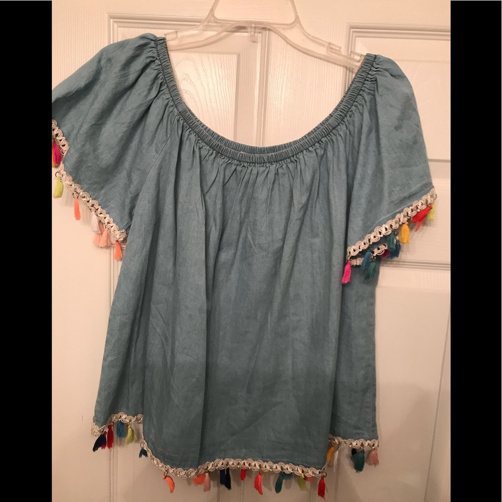 Off the shoulder top!